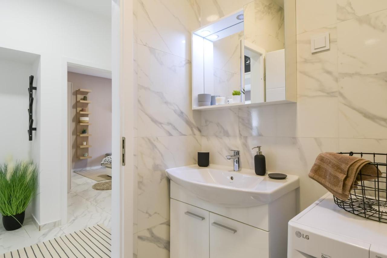 Apartman Noa, Zagrebアパートメント エクステリア 写真
