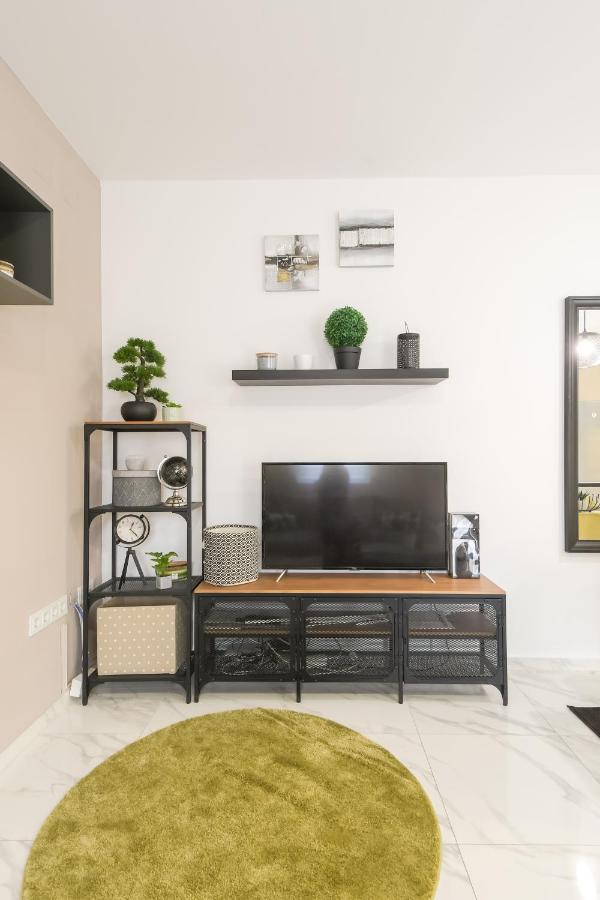 Apartman Noa, Zagrebアパートメント エクステリア 写真